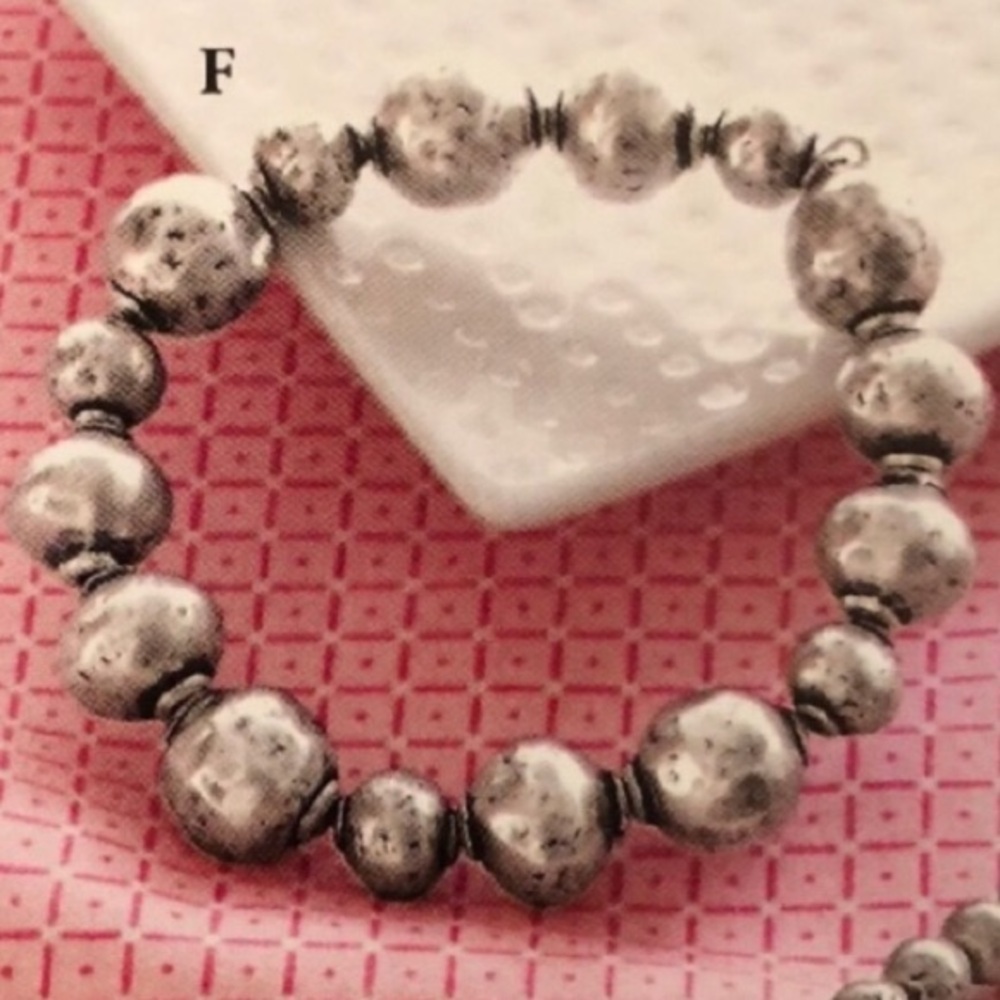 Retired Silpada Sterling Silver Atmospheric Stretch Bracelet B1998